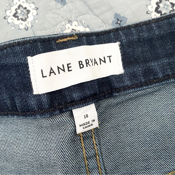 Lane Bryant Bermuda Jean Shorts - Picture 4 of 4